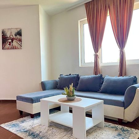 Apartments Katana ウルツィニ エクステリア 写真