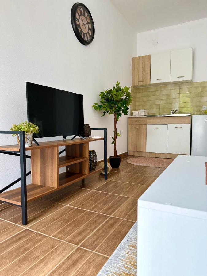 Apartments Katana ウルツィニ エクステリア 写真